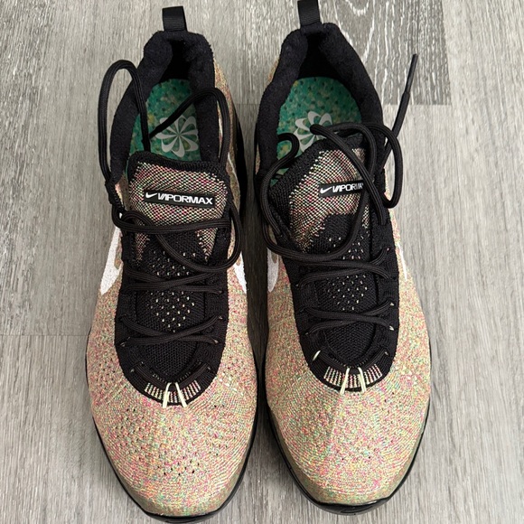 Nike Vapormax Colorful Knit Sneakers